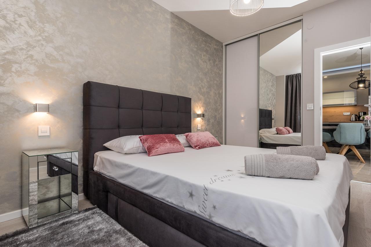 Luxury Apartments Marija ซูโกชัน ภายนอก รูปภาพ