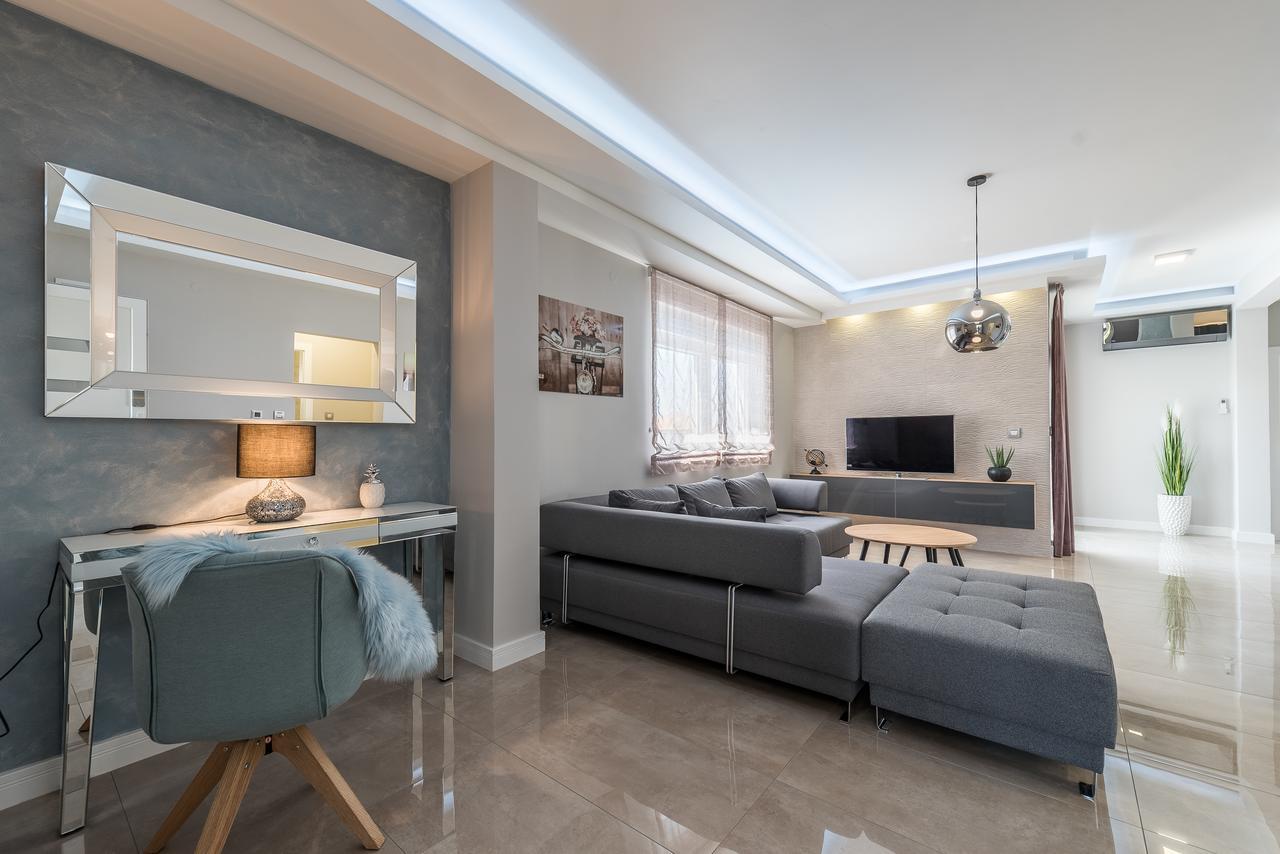 Luxury Apartments Marija ซูโกชัน ภายนอก รูปภาพ